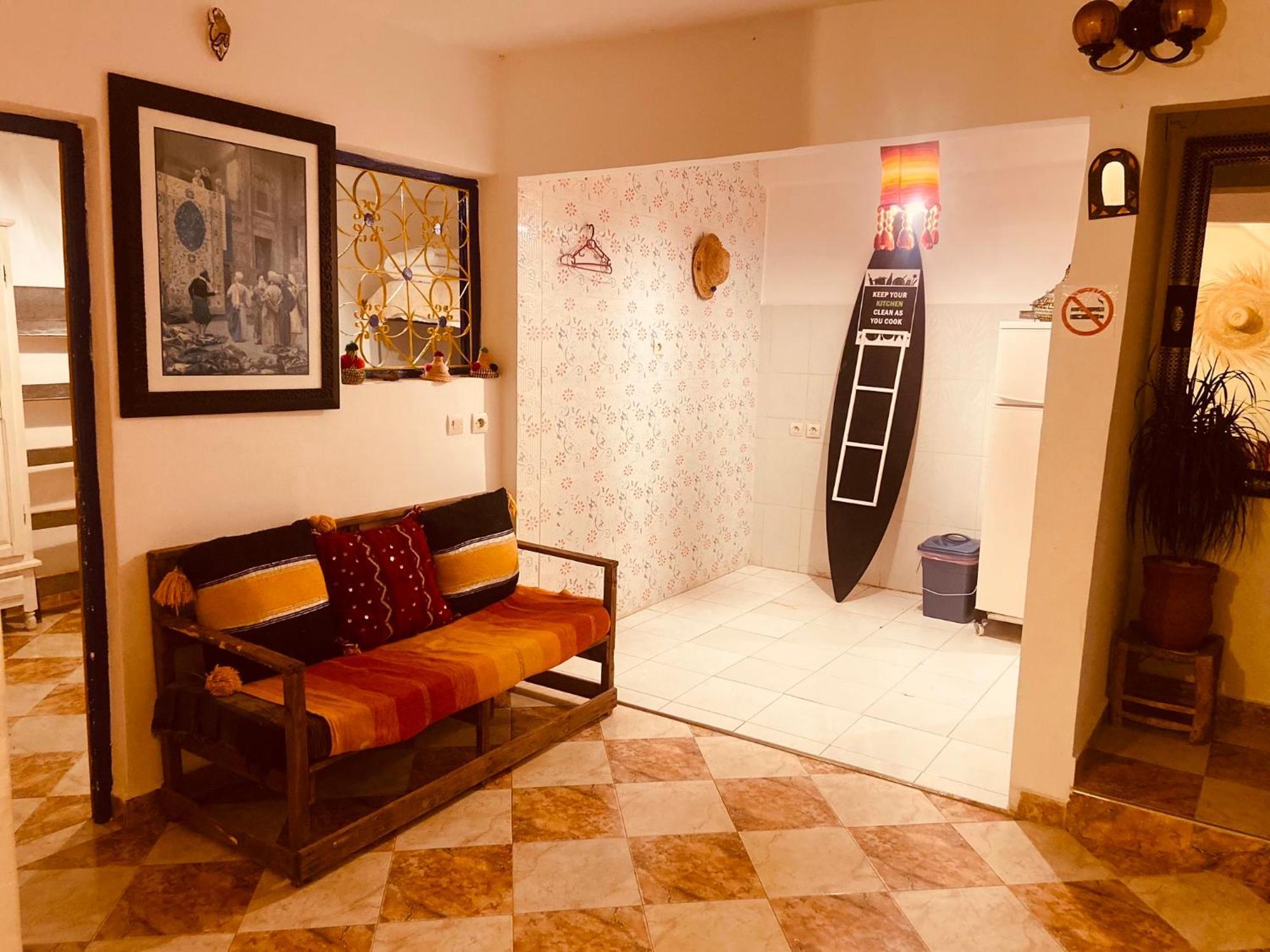 タガズー Nizar Surf Moroccoホステル エクステリア 写真