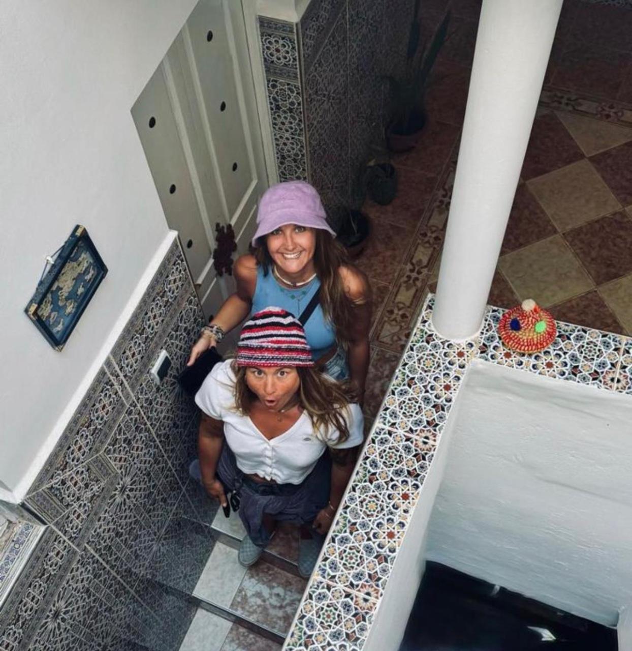 タガズー Nizar Surf Moroccoホステル エクステリア 写真